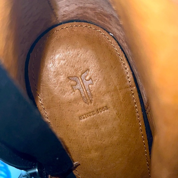 Cute frye boots for the fall ! - Picture 3 of 4